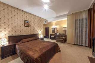 Отель Hotel Izvora 2 Арбанаси Двухместный номер Делюкс с 1 кроватью-1